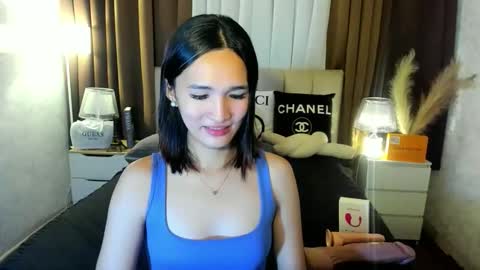 Snapshot of urblossom_princess chatting on October 19, 6:08 pm urblossom_princess online show from October 19, 6:08 pm