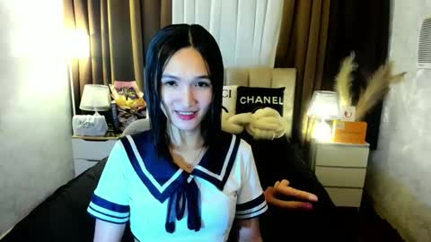 Snapshot of urblossom_princess chatting on November 19, 5:35 pm urblossom_princess online show from November 19, 5:35 pm