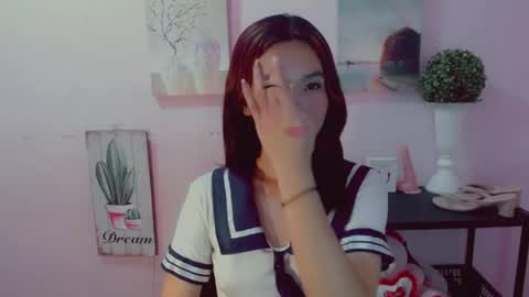 urblossom_princess online show from July 1, 11:37 pm