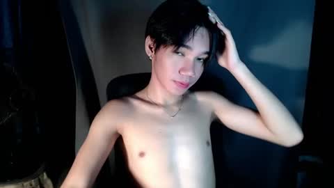Snapshot of urboytoyheaven chatting on June 21, 12:08 pm urboytoyheaven online show from June 21, 12:08 pm