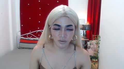 KENDALL online show from February 17, 4:48 pm