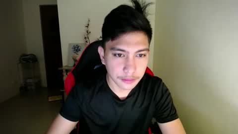 Dannie online show from November 16, 1:33 am