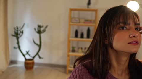 Linda Restrepo online show from December 29, 10:36 pm