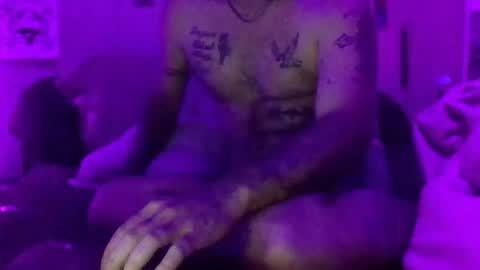 urdaddy875867 online show from March 8, 9:29 pm