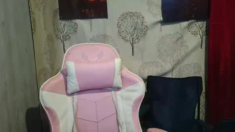 Sweetacyl online show from April 10, 4:01 pm