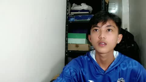 Snapshot of urdreamboy_prince chatting on July 2, 5:08 pm urdreamboy_prince online show from July 2, 5:08 pm