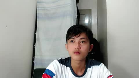 Snapshot of urdreamboy_prince chatting on July 11, 1:47 pm urdreamboy_prince online show from July 11, 1:47 pm