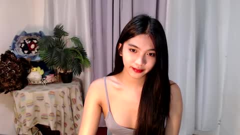 Snapshot of urdreamgirl_ chatting on March 8, 3:06 am Trixie online show from March 8, 3:06 am
