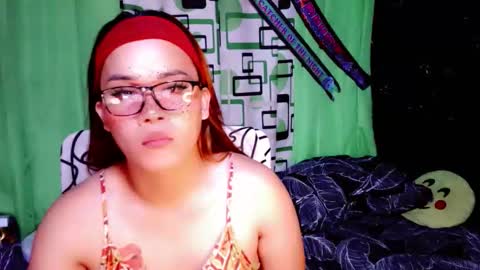 Snapshot of urdreamgirljacky chatting on September 18, 12:51 pm urdreamgirljacky online show from September 18, 12:51 pm