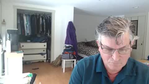 Gregor online show from February 10, 6:03 pm