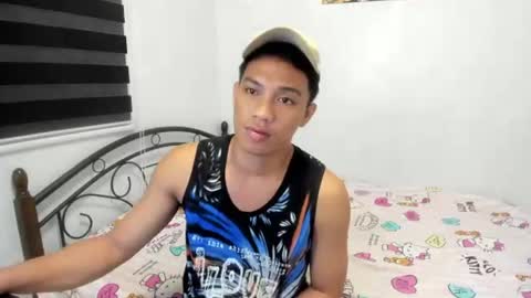 urfucker_vinz online show from June 22, 12:24 pm