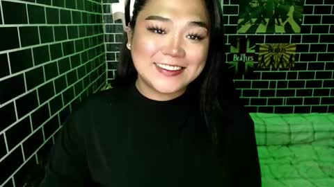 Dimple online show from September 26, 4:44 pm