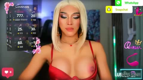 Snapshot of urgoddess_bella chatting on April 28, 2:38 am My bella 3 online show from April 28, 2:38 am