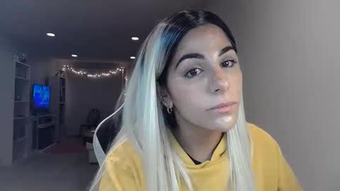 Snapshot of urgoddessmarla chatting on September 10, 1:49 am Goddess Marla online show from September 10, 1:49 am