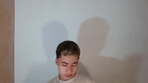 Snapshot of urguy_habibi chatting on July 20, 8:06 am Bib online show from July 20, 8:06 am