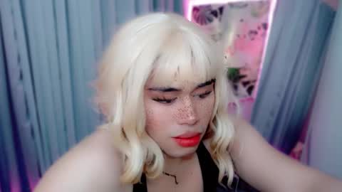 Snapshot of urhotdexie69 chatting on September 20, 6:31 pm urhotdexie69 online show from September 20, 6:31 pm