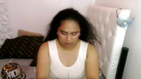 Anna online show from May 17, 4:36 pm