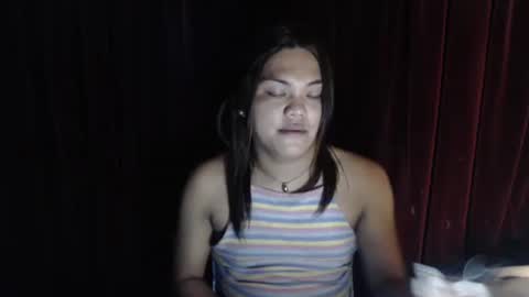 Snapshot of urhottie_bella chatting on May 5, 4:48 pm urhottie_bella online show from May 5, 4:48 pm