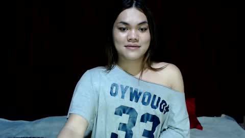 Snapshot of urhottie_bella chatting on June 1, 10:06 am urhottie_bella online show from June 1, 10:06 am
