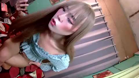 urhotttykim online show from July 1, 4:40 pm