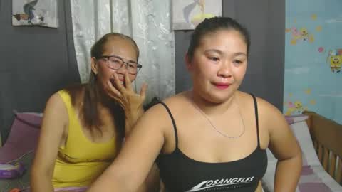 urhotvivian11 online show from November 4, 2:32 am