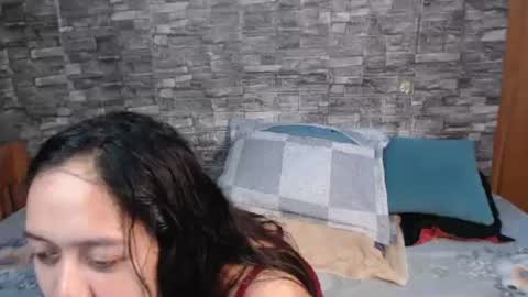 Snapshot of urhotvivian11 chatting on July 2, 1:49 am urhotvivian11 online show from July 2, 1:49 am