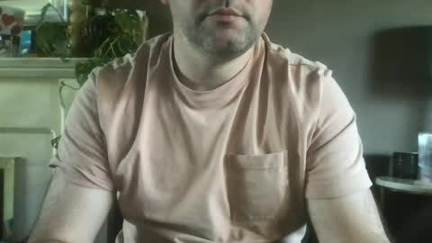 Hung Daddy online show from June 17, 3:35 pm