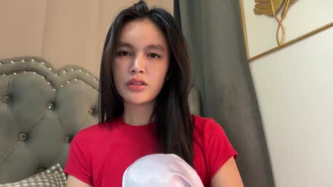 Amira online show from January 8, 2:47 am