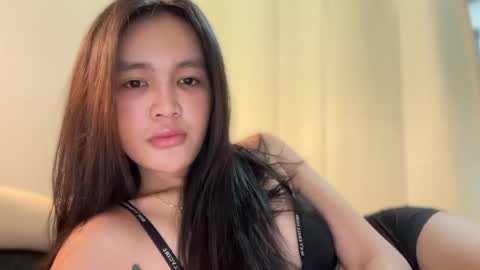 Amira online show from March 23, 2:59 am