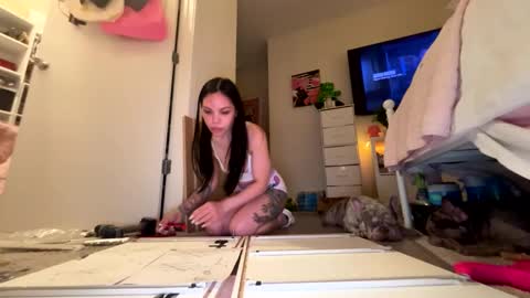 urlittlefilipina online show from February 20, 12:40 am