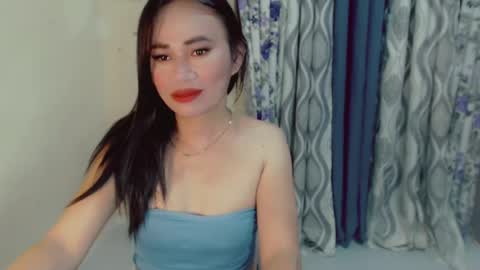urlovely_che online show from June 27, 11:59 am