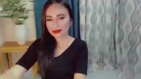 urlovely_che online show from July 13, 2:36 am