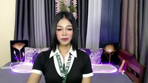 Snapshot of urlovely_jemma chatting on June 12, 9:35 pm urlovely_jemma online show from June 12, 9:35 pm
