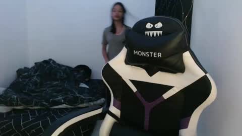 juliana online show from January 15, 1:05 pm