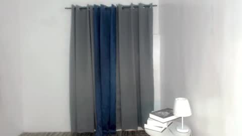 Snapshot of urlovelysizka chatting on October 23, 2:27 pm Sizka online show from October 23, 2:27 pm