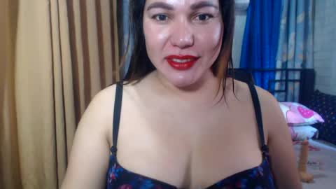 Snapshot of urlovercockxxx chatting on July 16, 2:17 am janah online show from July 16, 2:17 am