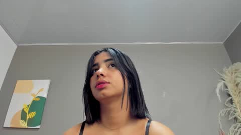 Love online show from March 29, 8:20 pm