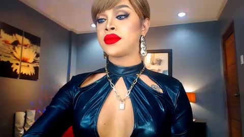 Snapshot of urmajestytyra chatting on January 24, 12:31 am UrMajestyTyra online show from January 24, 12:31 am