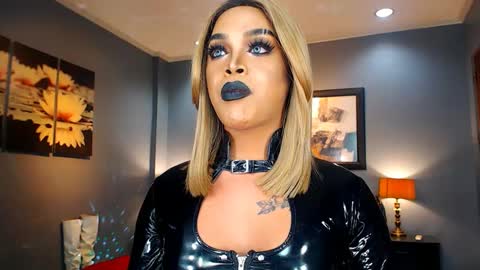 Snapshot of urmajestytyra chatting on February 11, 10:04 am UrMajestyTyra online show from February 11, 10:04 am