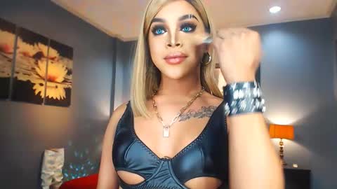 Snapshot of urmajestytyra chatting on February 22, 10:07 am UrMajestyTyra online show from February 22, 10:07 am