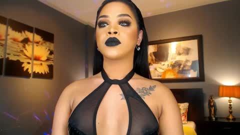 UrMajestyTyra online show from March 26, 2:06 am