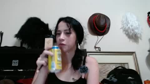 Snapshot of urmomalexx chatting on June 12, 8:24 am urmomalexx online show from June 12, 8:24 am