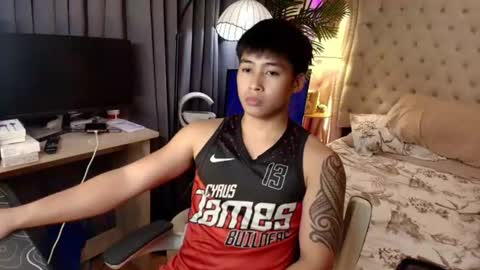 Snapshot of urnatty_guy chatting on June 15, 3:14 pm ander online show from June 15, 3:14 pm