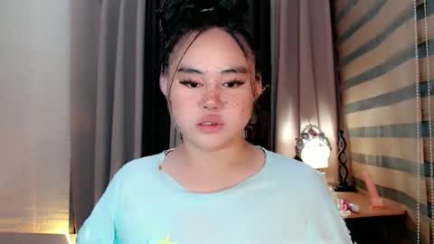 Snapshot of urnaughty_ceciliaxxx chatting on November 1, 12:45 am cecilia online show from November 1, 12:45 am