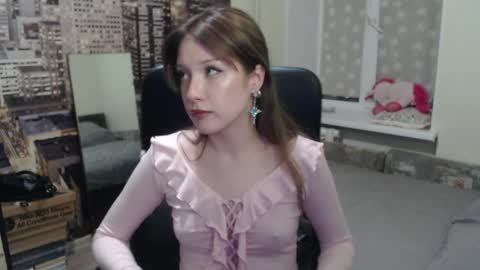 Mary online show from March 24, 5:51 pm