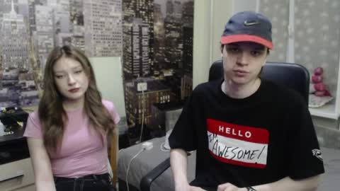 Mary online show from March 30, 5:58 pm