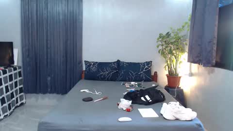 Snapshot of urpinoyasianx chatting on February 2, 5:50 am Mel online show from February 2, 5:50 am