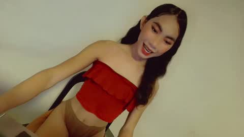 urpretty_mistake online show from January 13, 4:40 am