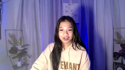 Snapshot of urseductive_llanaxx chatting on October 30, 2:07 pm JUST CALL ME LLANA online show from October 30, 2:07 pm