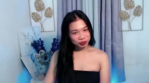 Snapshot of urseductive_llanaxx chatting on November 11, 5:18 am JUST CALL ME LLANA online show from November 11, 5:18 am